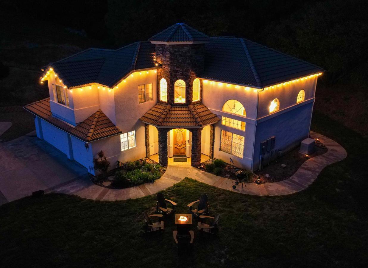 הוילה אוקהורסט Mountain Majesty With Hot Tub, Pool Table, Generator, Ev Hookup מראה חיצוני תמונה